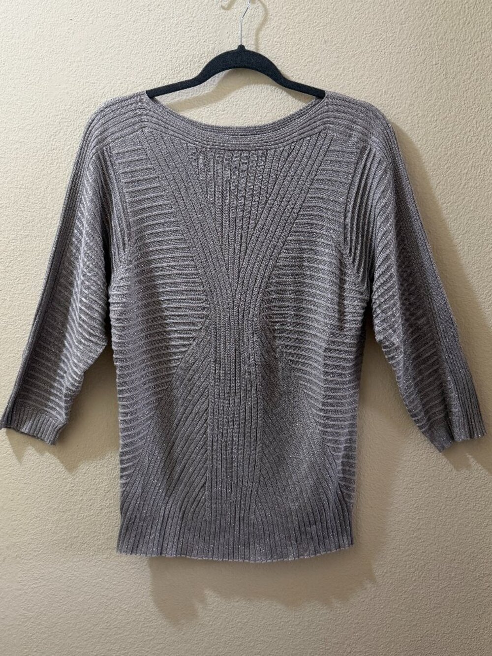 Silver Gray Ribbed Knit Top Size L